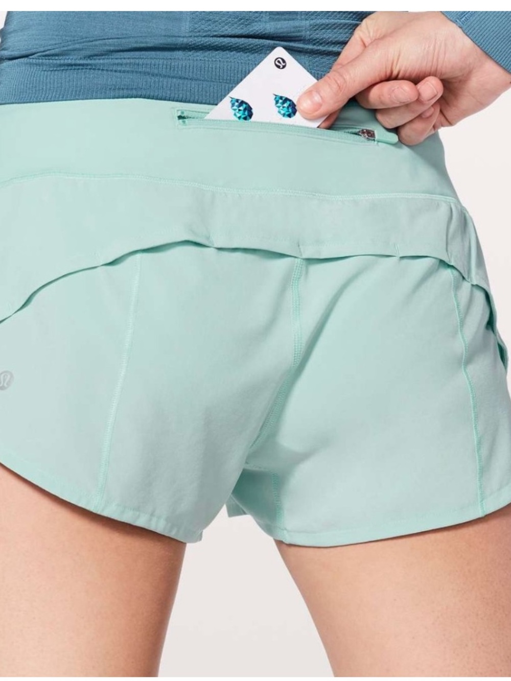 Lululemon Speed Up Short 2.5" in Tonic Sea Green Sz 8